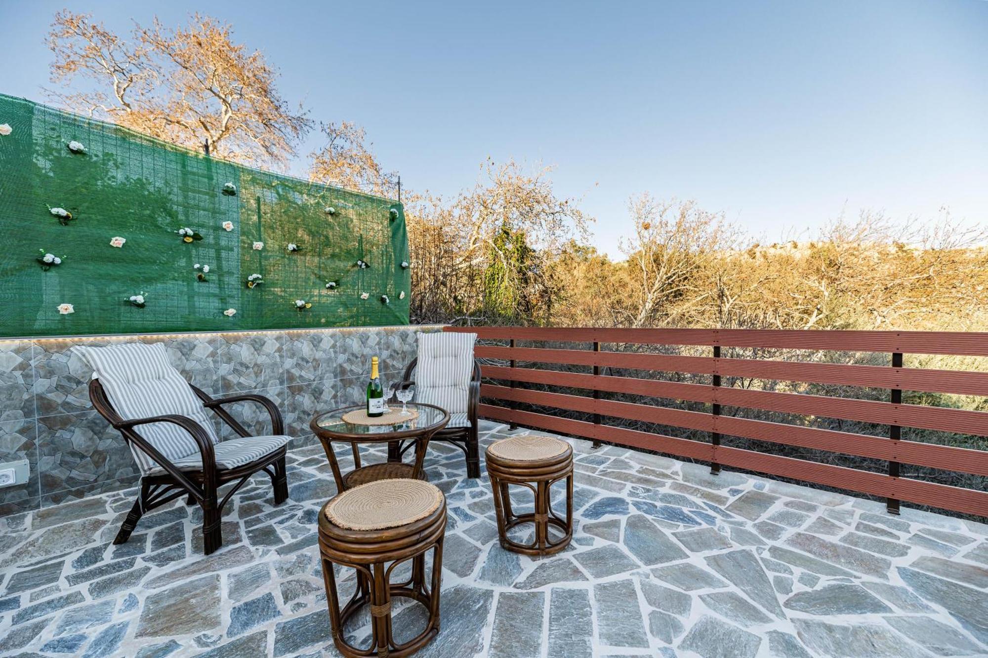 Aperanto Galazio Apartment Αρχάγγελος Εξωτερικό φωτογραφία