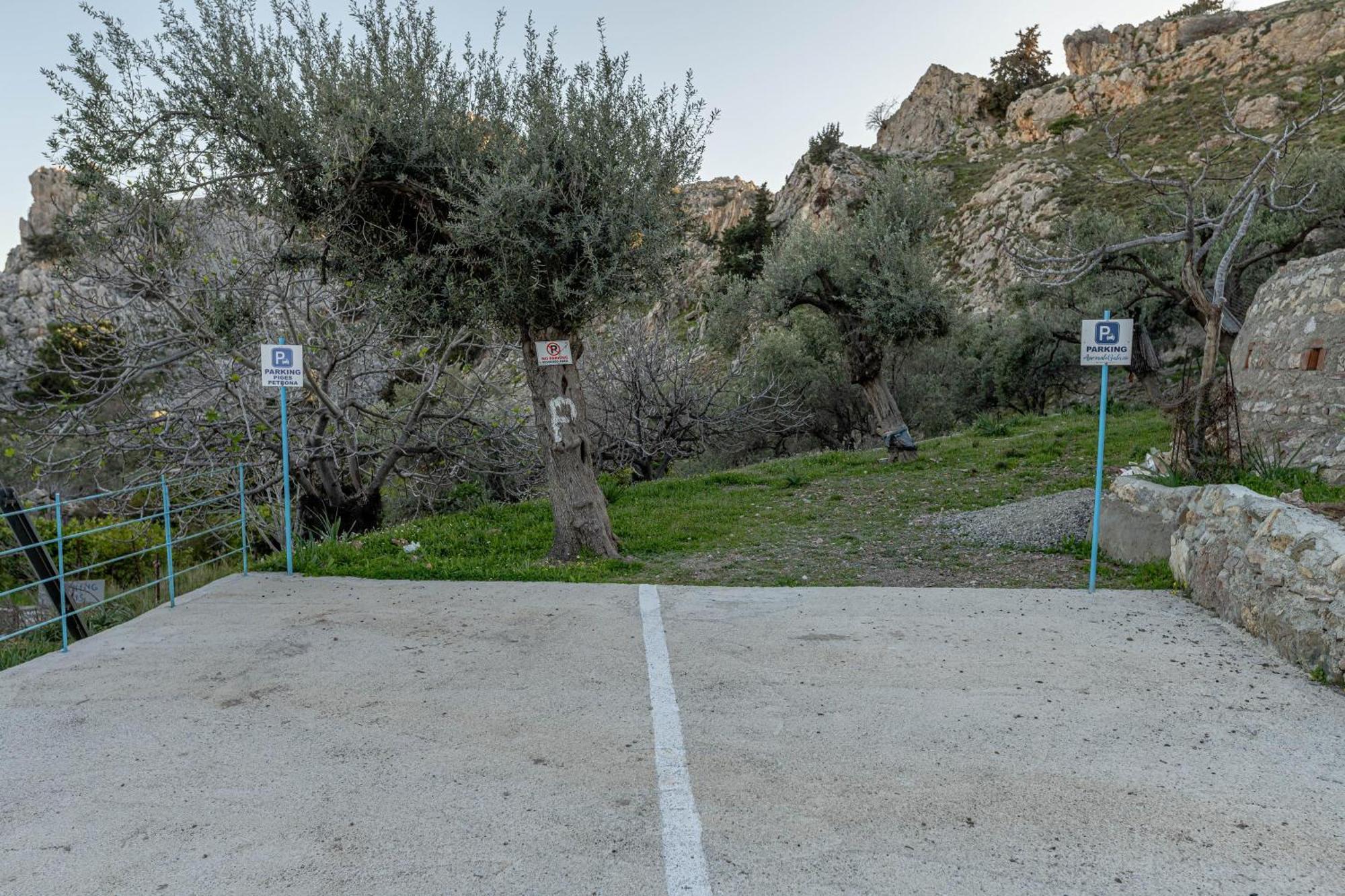 Aperanto Galazio Apartment Αρχάγγελος Εξωτερικό φωτογραφία