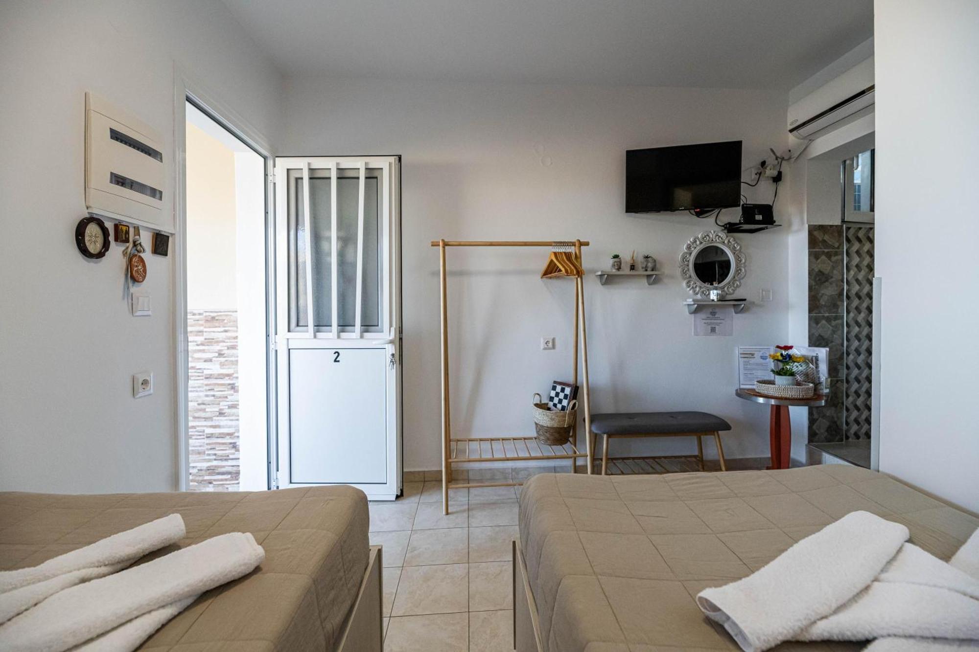 Aperanto Galazio Apartment Αρχάγγελος Εξωτερικό φωτογραφία