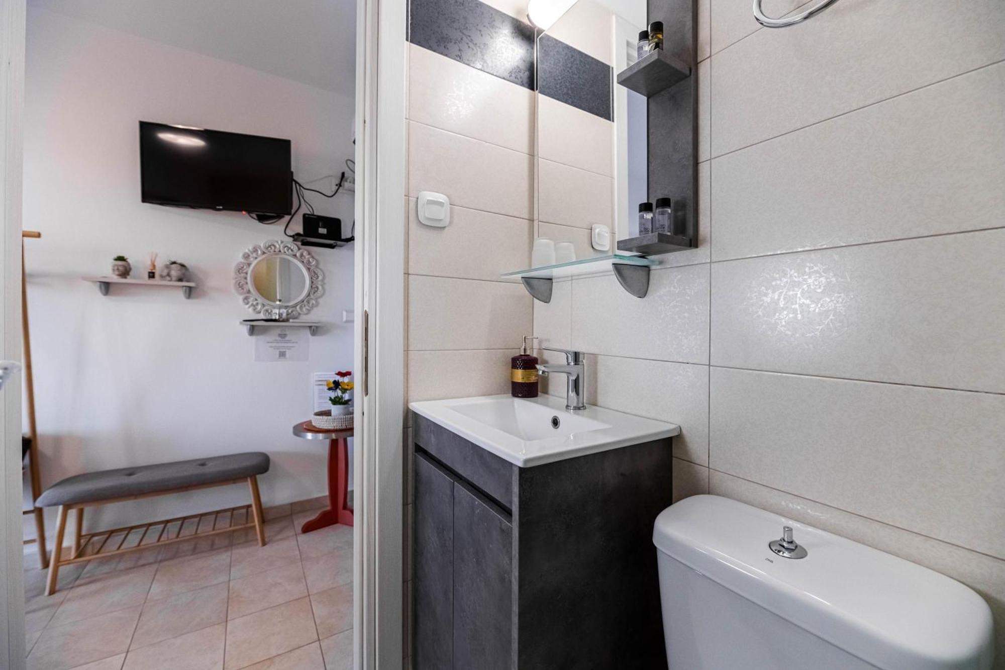 Aperanto Galazio Apartment Αρχάγγελος Εξωτερικό φωτογραφία